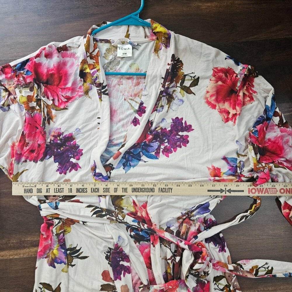 Soma Short Robe Size S/M Grandiose Blooms Allover Pink Floral Belted - Picture 5 of 6